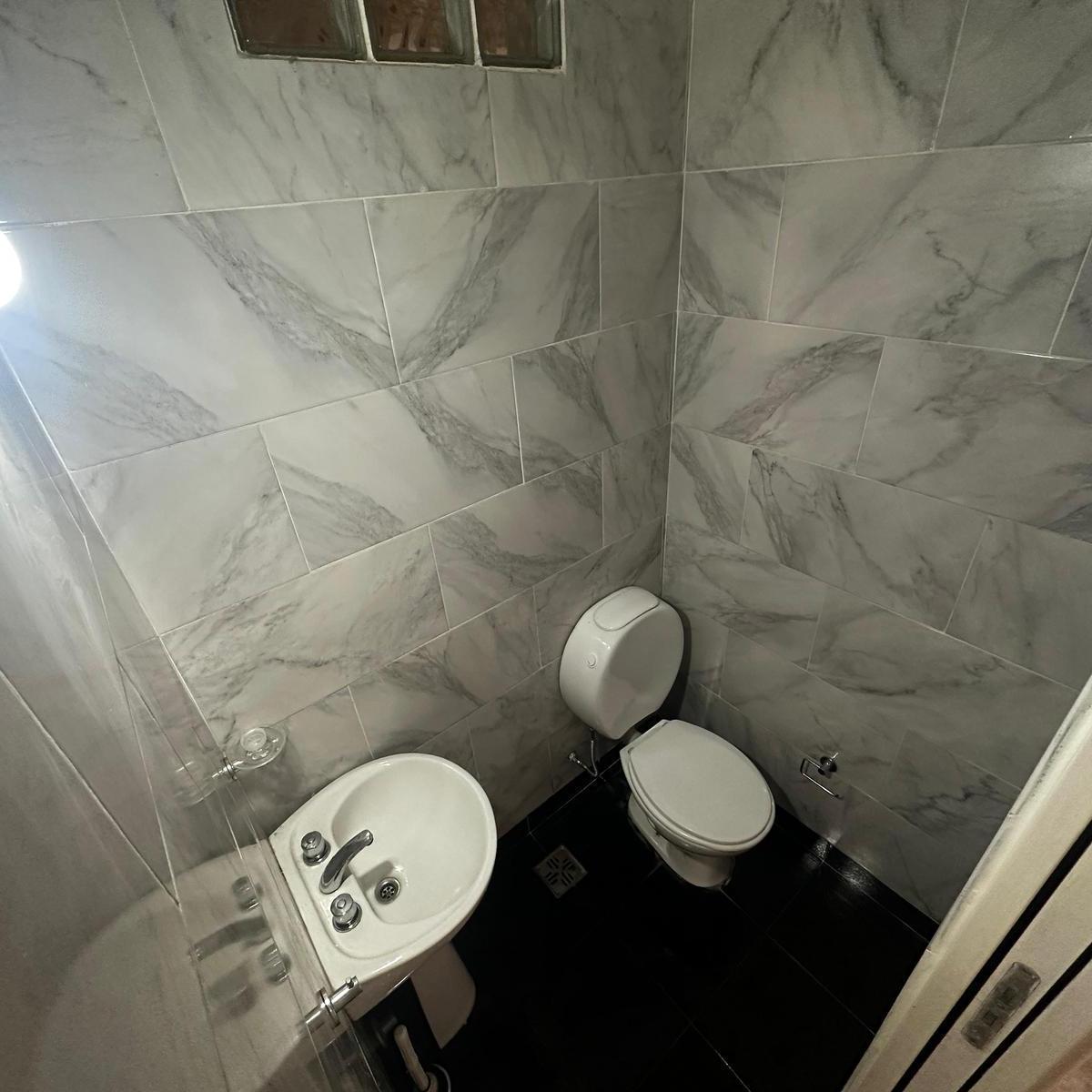 Venta - Departamento de 4 Ambientes Al Frente - Luminoso - Caballito 2