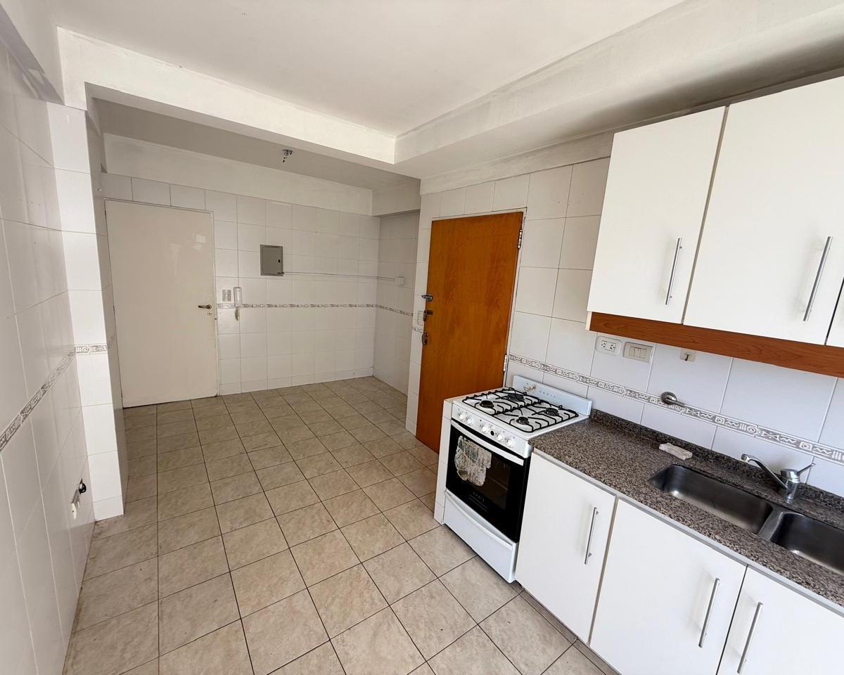 Venta - Departamento - Flores 5