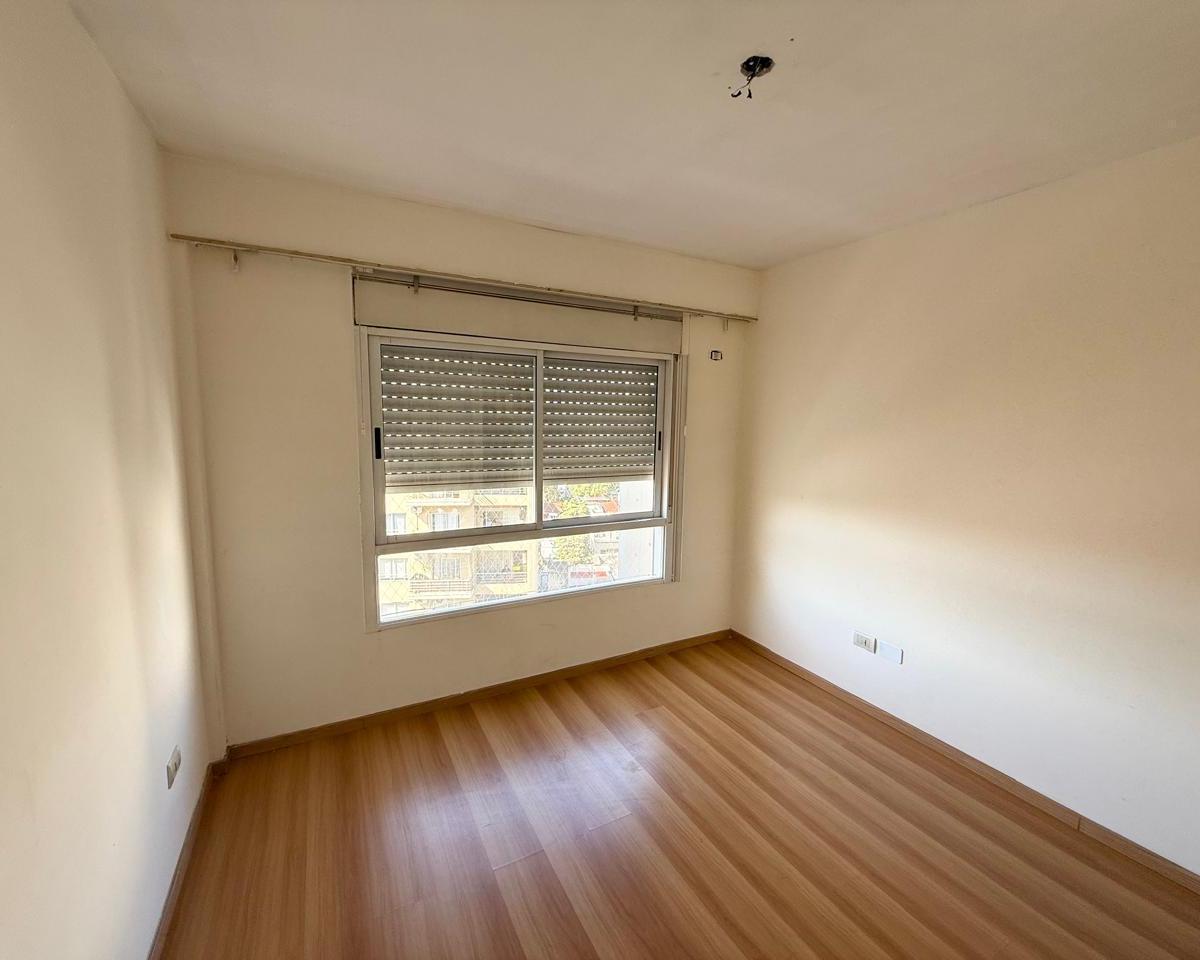 Venta - Departamento - Flores 4