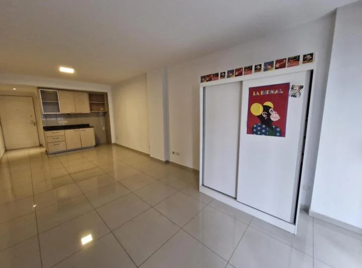 Alquiler - Monoambienete semi nuevo al frente con amenites - Barrio Norte 4