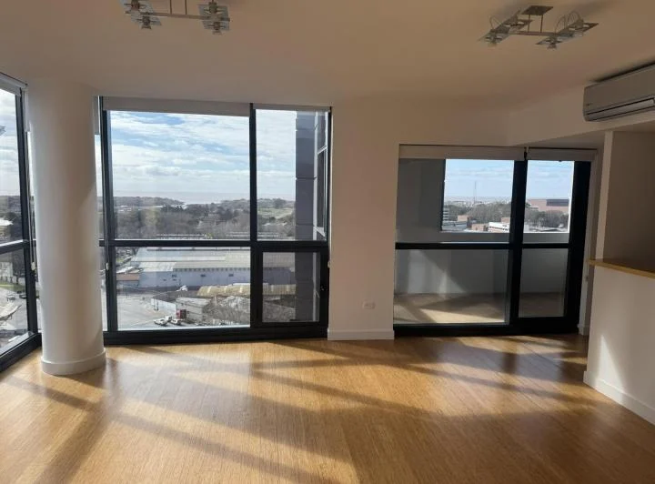 3 ambientes, full amenities! 4