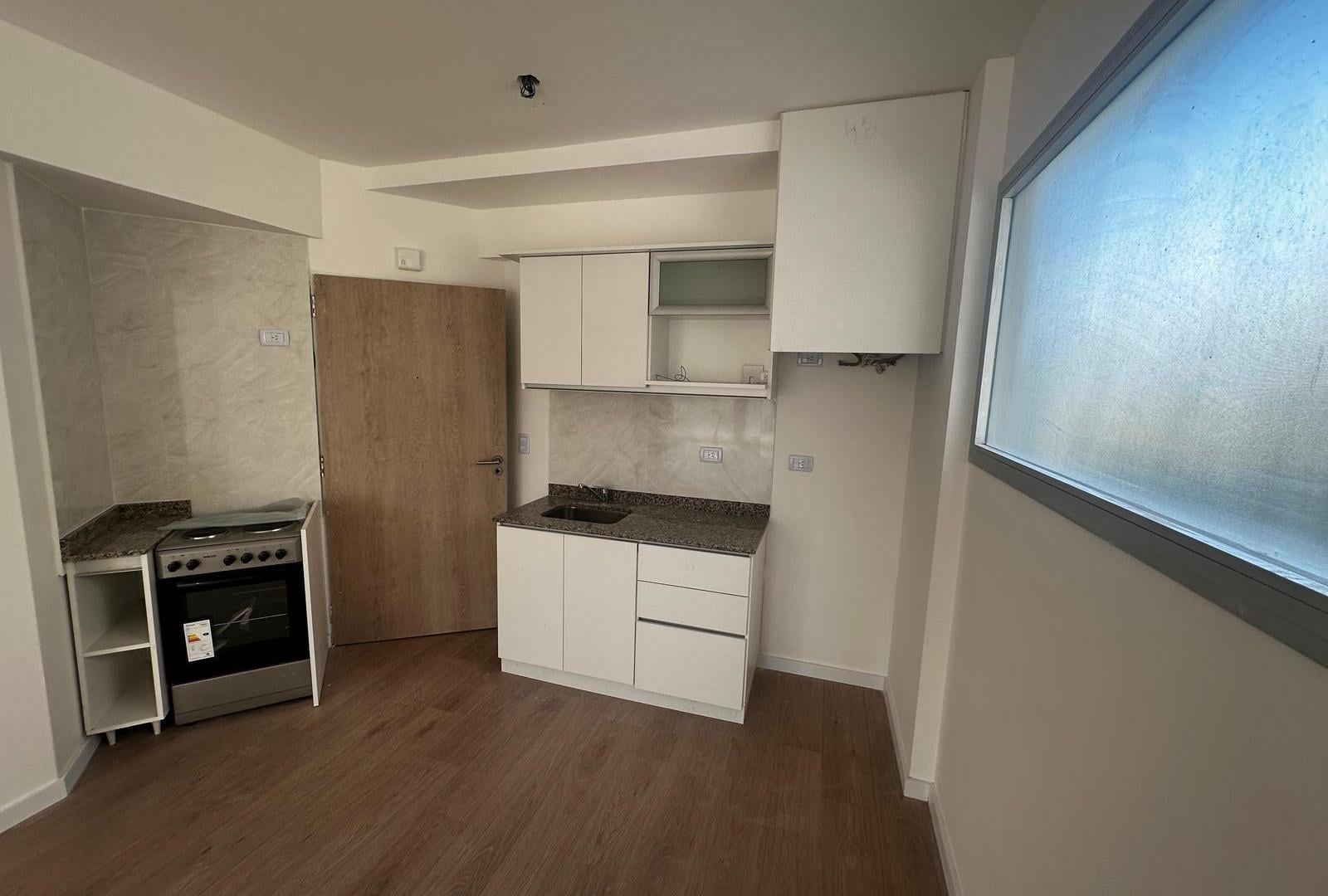 Foto de VENTA - MONOAMBIENTE DIVISIBLE - ALMAGRO, imagen 3