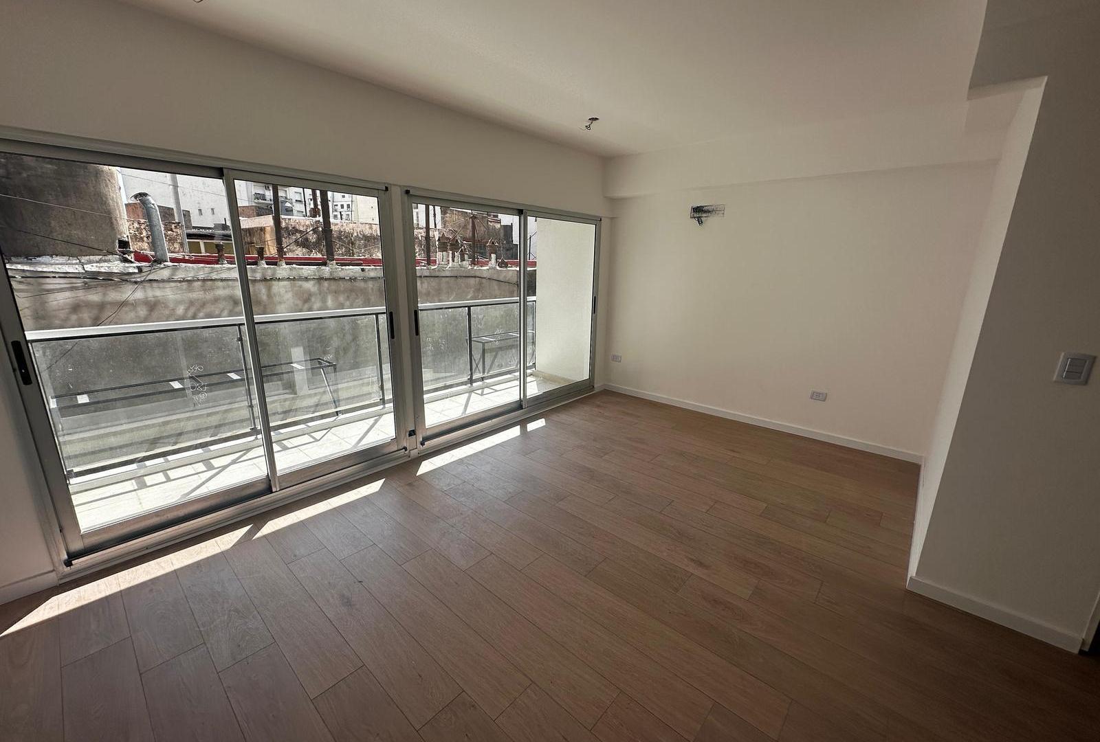 Foto de VENTA - MONOAMBIENTE DIVISIBLE - ALMAGRO, imagen 5