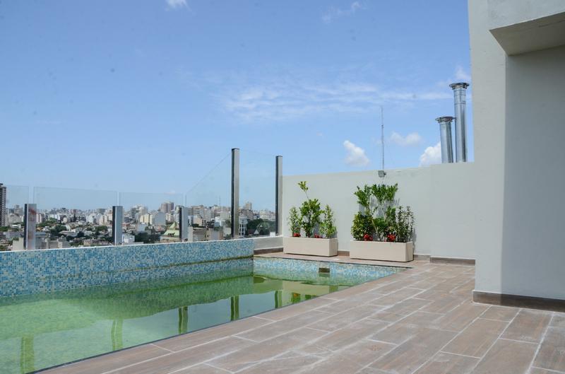 Foto de VENTA - 3 AMBIENTES CON BALCÓN - A ESTRENAR - PILETA - SUM - FLORES, imagen 2