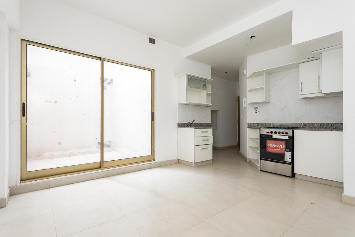 Foto de Venta - 3 ambientes con 2 Patios - Full Amenities - Saavedra, imagen 5
