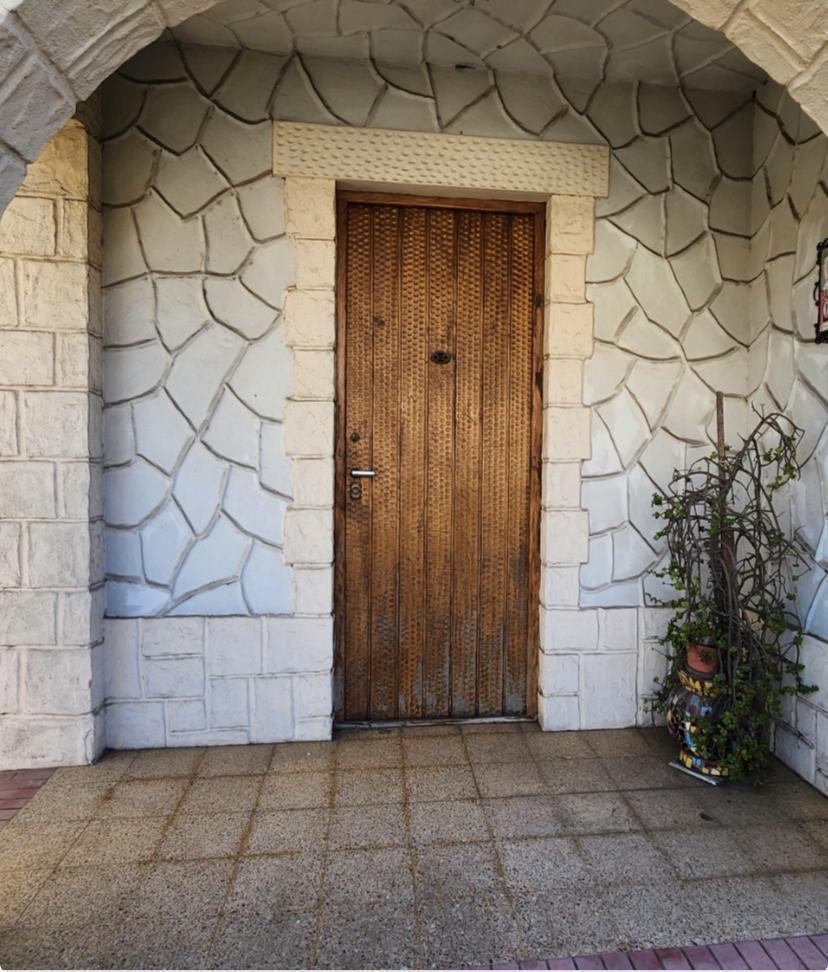 Casa 3 ambientes en venta en Quilmes Oeste