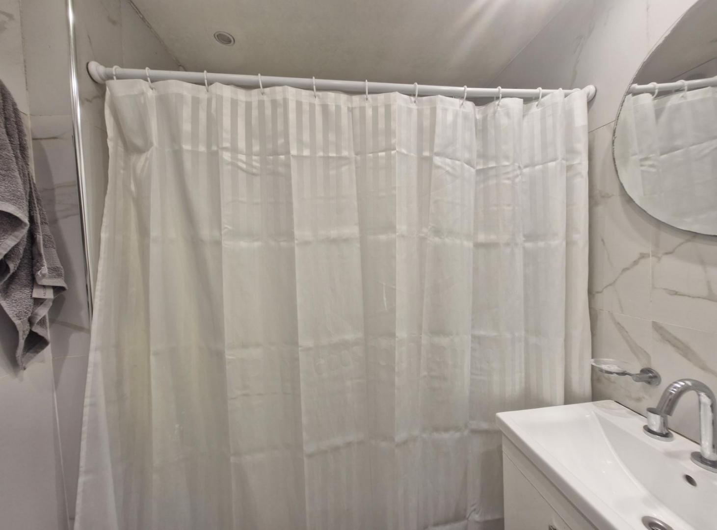 Foto de Departamento en venta 4 ambientes con dependencia comedor diario al, imagen 5