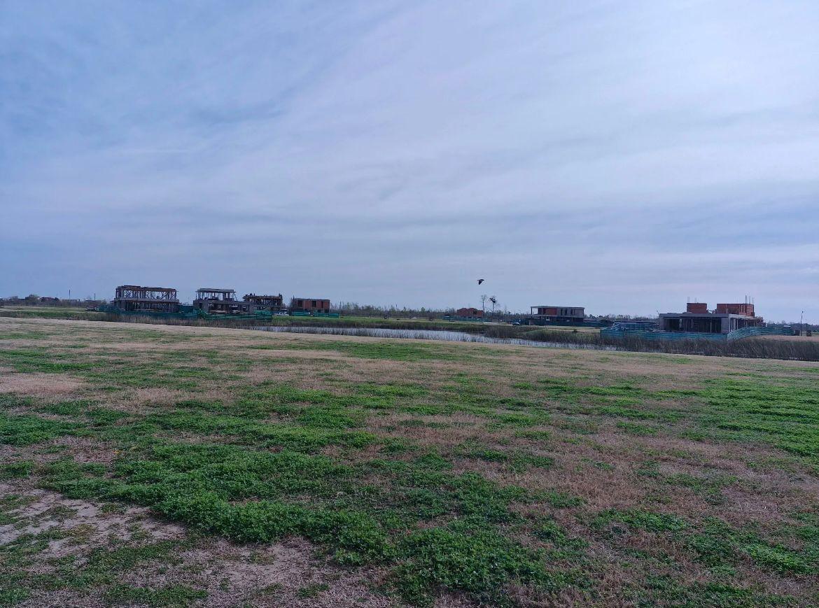 Venta - Terreno en Amarras Lote 1054 Metros - Orientación Norte - Puertos del Lago
