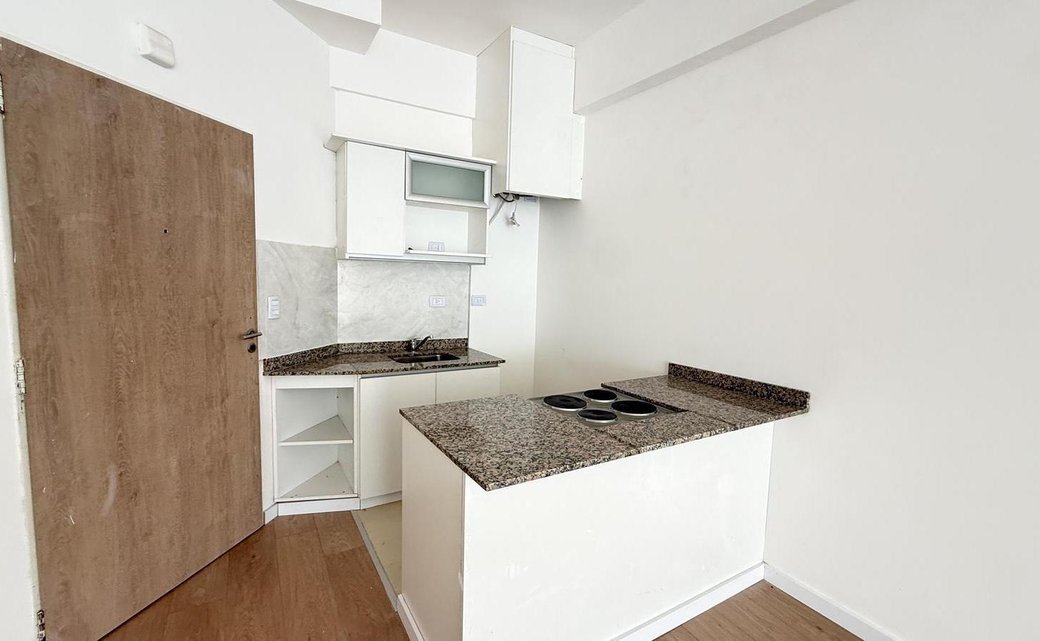 Foto de VENTA - MONOAMBIENTE DIVISIBLE CON PATIO - A ESTRENAR - ALMAGRO, imagen 1