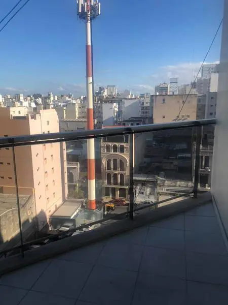 Venta - Monoambiente c/balcón - Monserrat 2