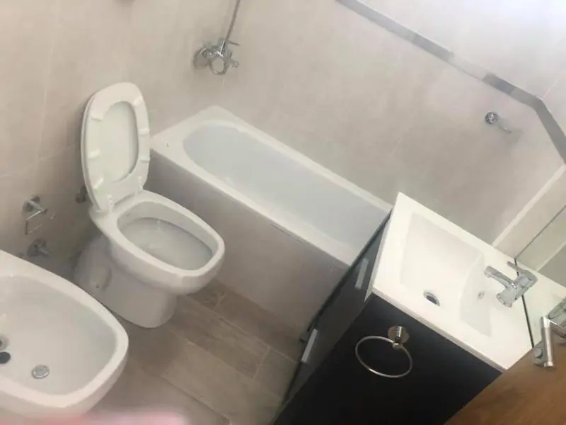 Venta - Monoambiente c/balcón - Monserrat 5