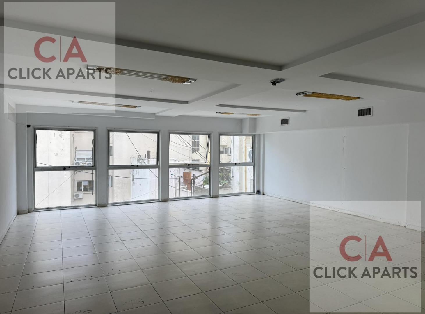 Foto de VENTA/ALQUILER – EDIFICIO EN BLOCK CON LOCAL COMERCIAL – MICROCENTRO, imagen 2