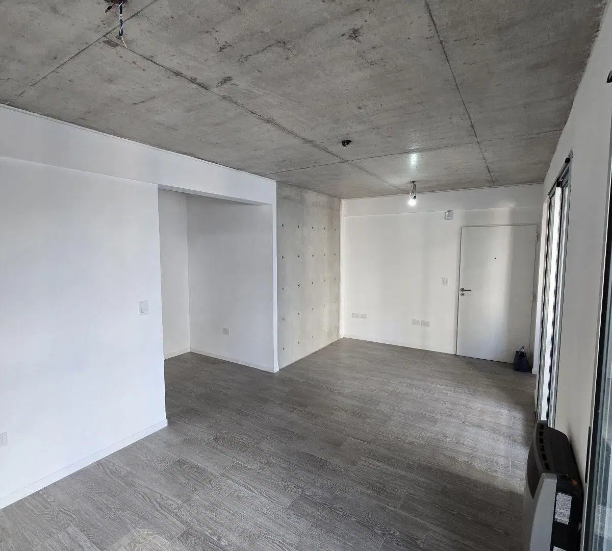 Venta - Monoambiente con balcón - A estrenar - Villa Gral. Mitre 2
