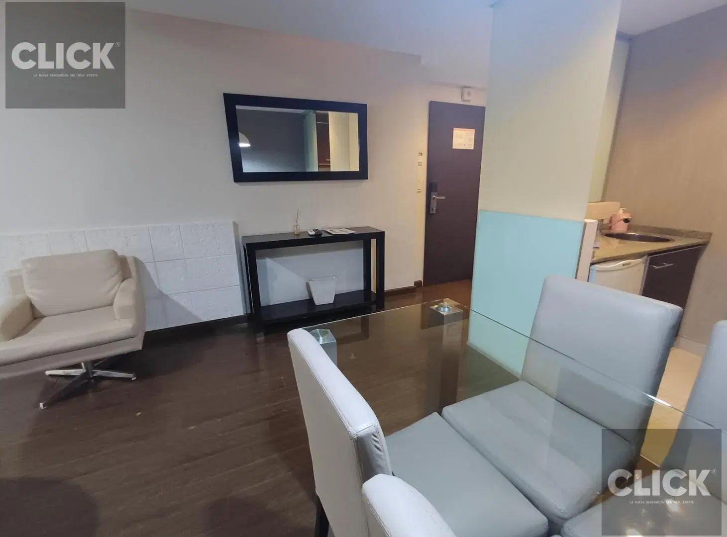 Venta - Monoambiente con balcón - Luminoso - Recoleta 5