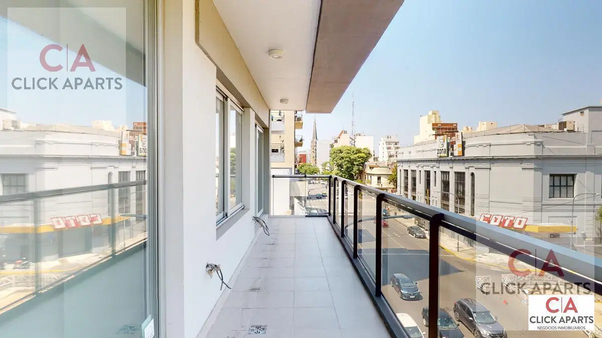 VENTA - 4 AMBIENTES C/BALCÓN - DEPENDENCIA - SUM - PARRILLA - PILETA - GYM - CABALLITO 5