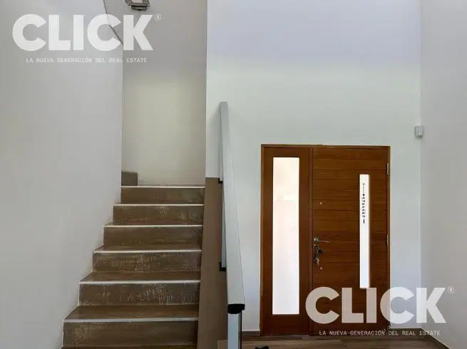 Casa 6 ambientes en venta y alquiler en Barrio Los Naranjos 5