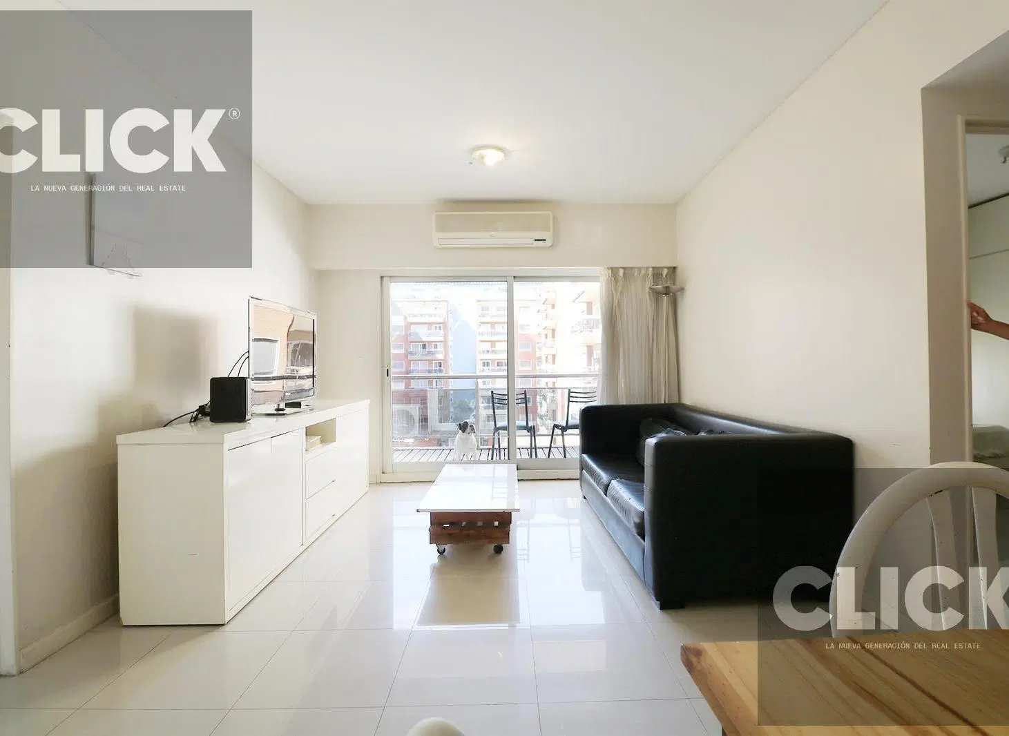 Venta - 3 ambientes con balcón corrido - Puerto Madero 2