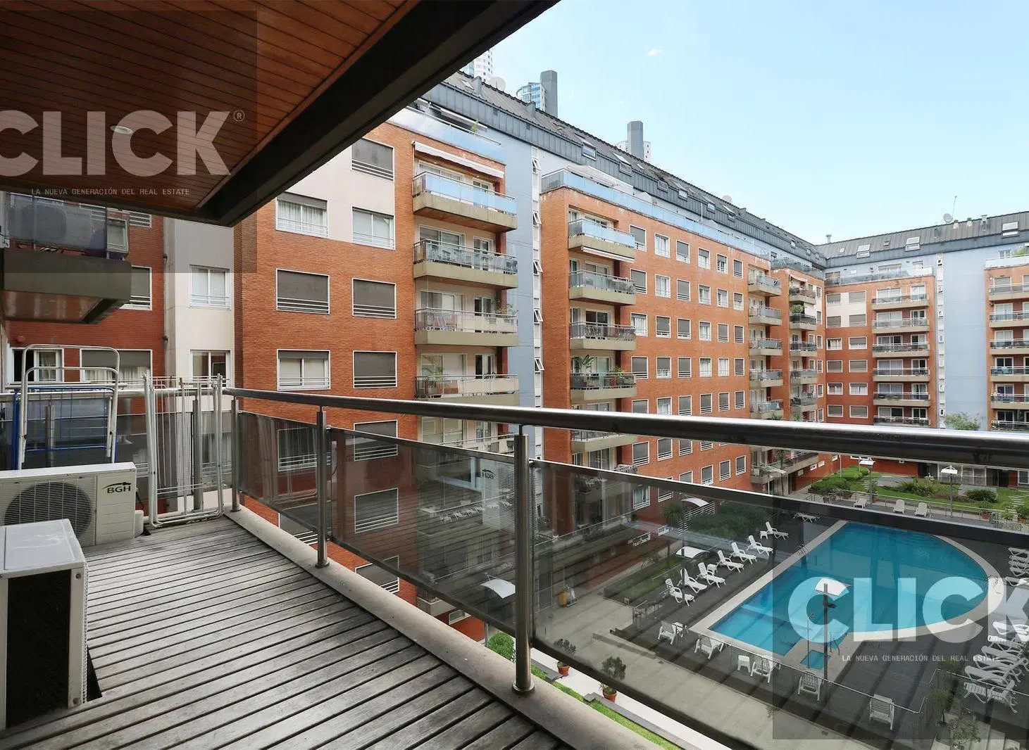 Venta - 3 ambientes con balcón corrido - Puerto Madero 3