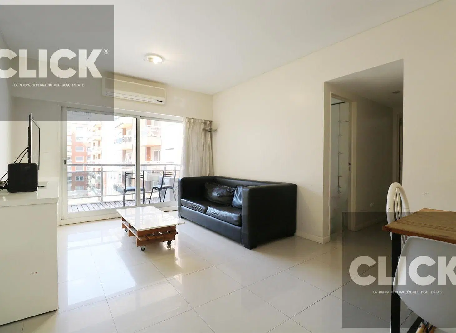 Venta - 3 ambientes con balcón corrido - Puerto Madero 5
