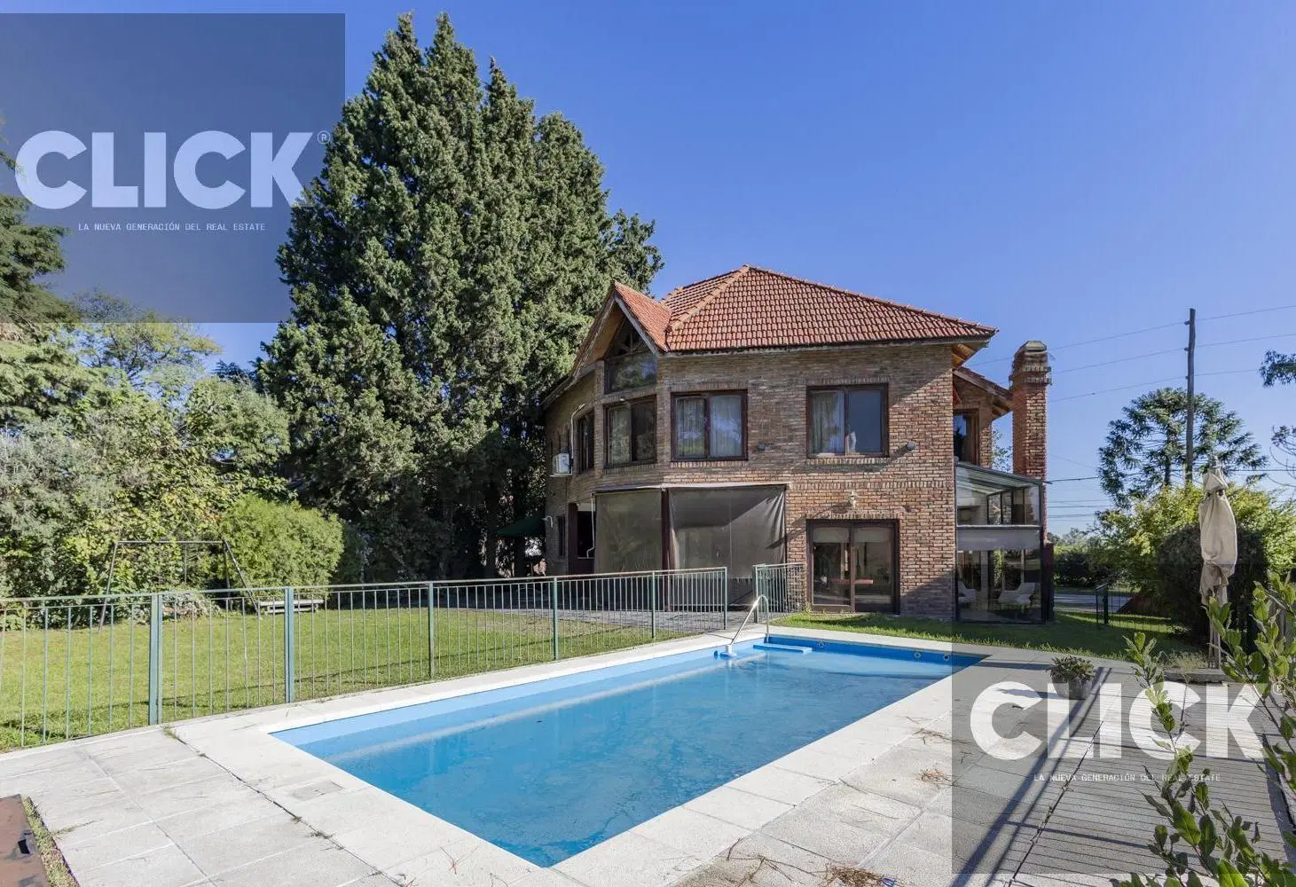 Casa 5 ambientes en venta con pileta en Country Mi Refugio 3