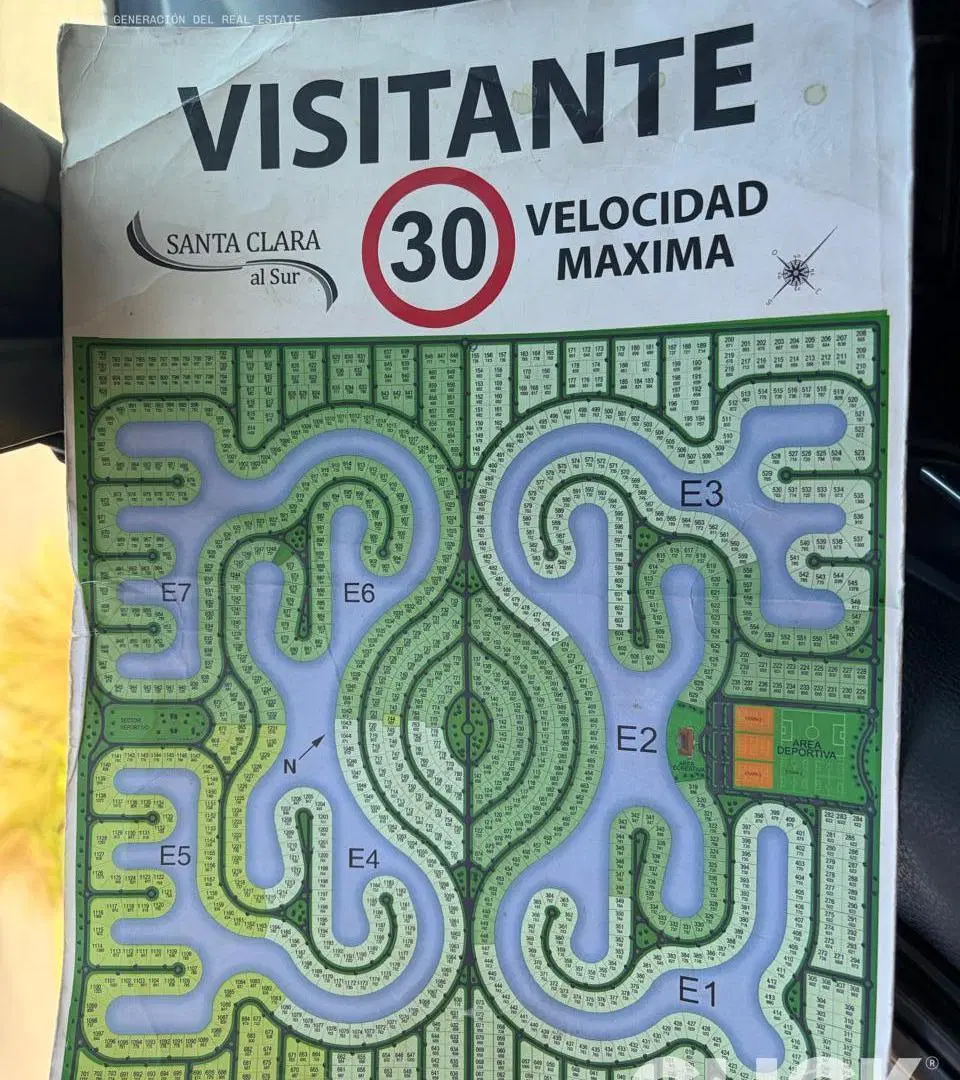 Lote en VENTA a la laguna en Barrio Privado Santa Clara al Sur 4