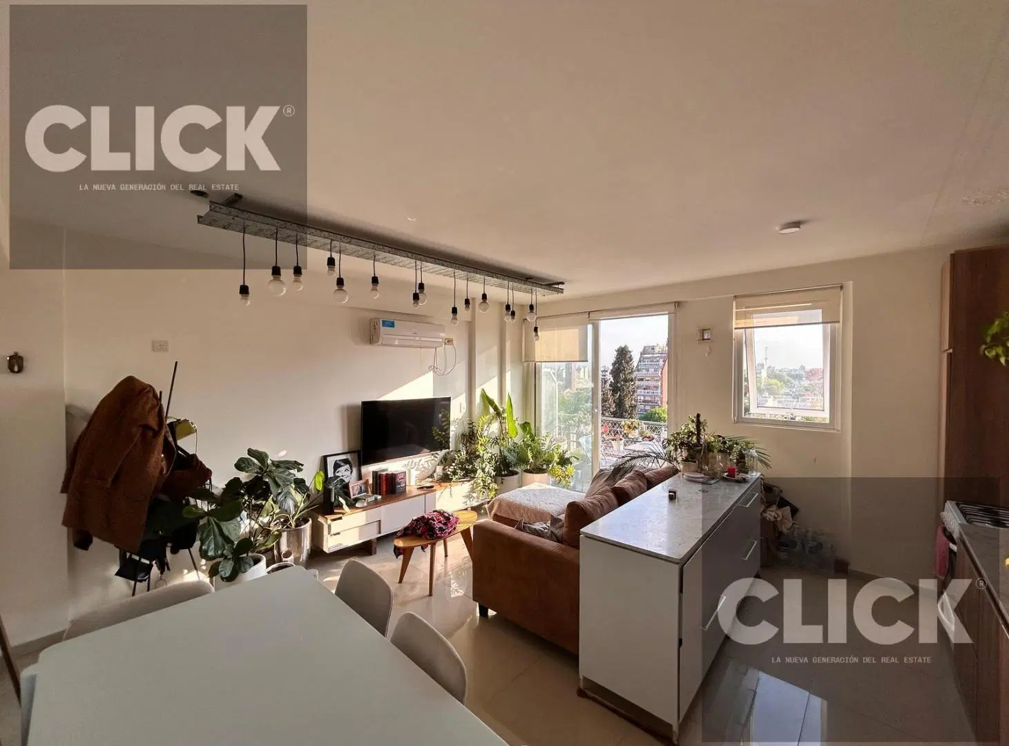 Venta - 2 ambientes con balcón - Vista abierta - Luminoso - Villa Devoto 3