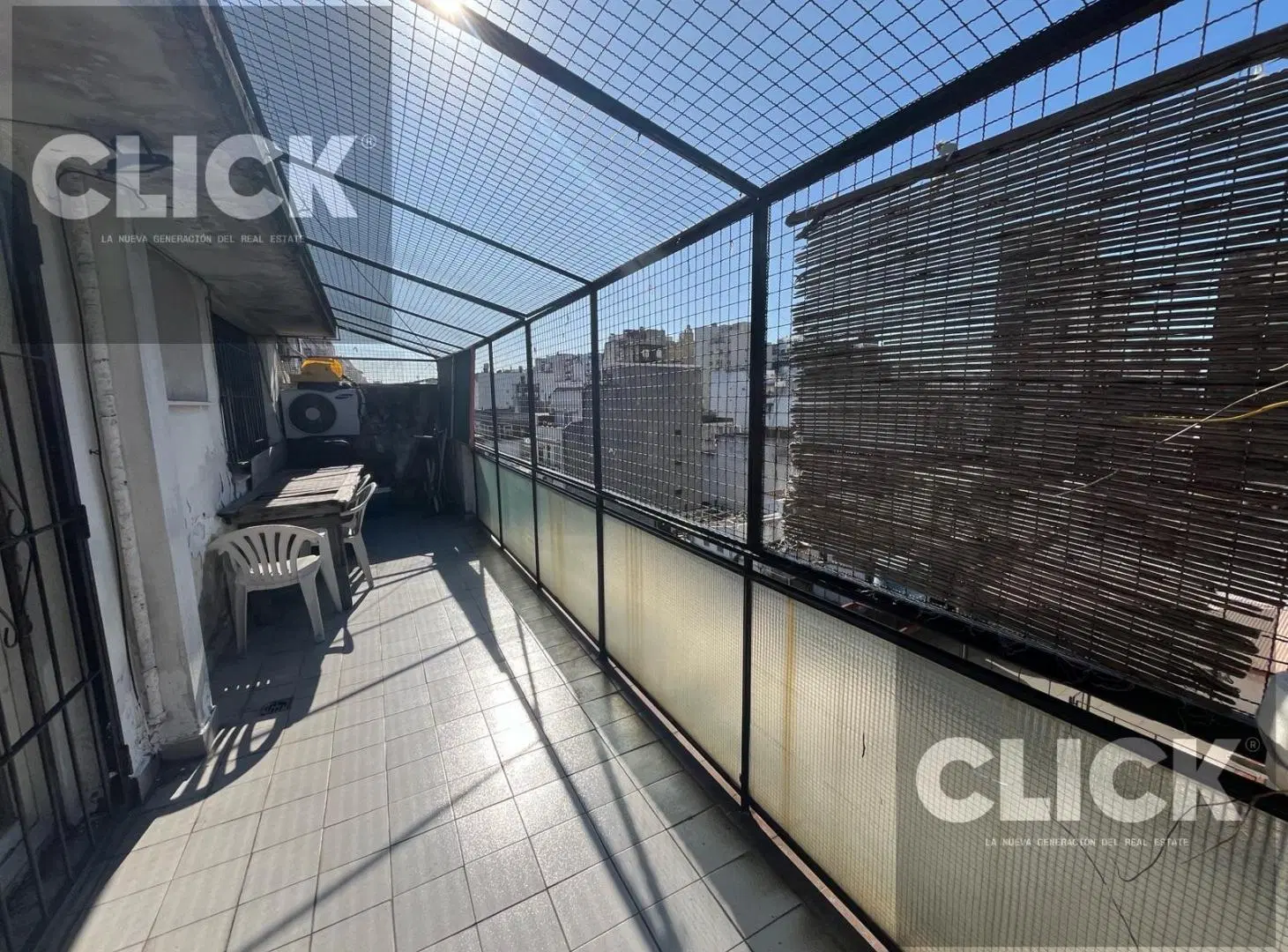 VENTA - 4 AMBIENTES AL FRENTE CON BALCON ATERRAZADO - A REFACCIONAR - BALVANERA 3