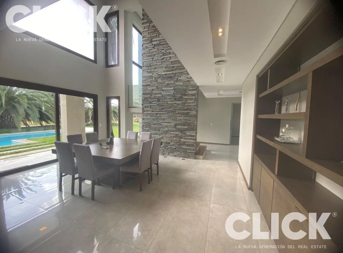 Casa 8 ambientes en venta en Saint Thomas Oeste doble lote 5