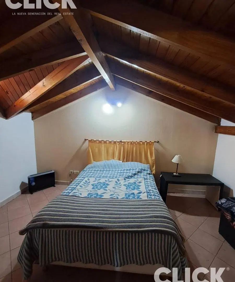 Casa VENTA  4 ambientes en Lujan Barrio juan XXIII  GRAN TERRENO 3