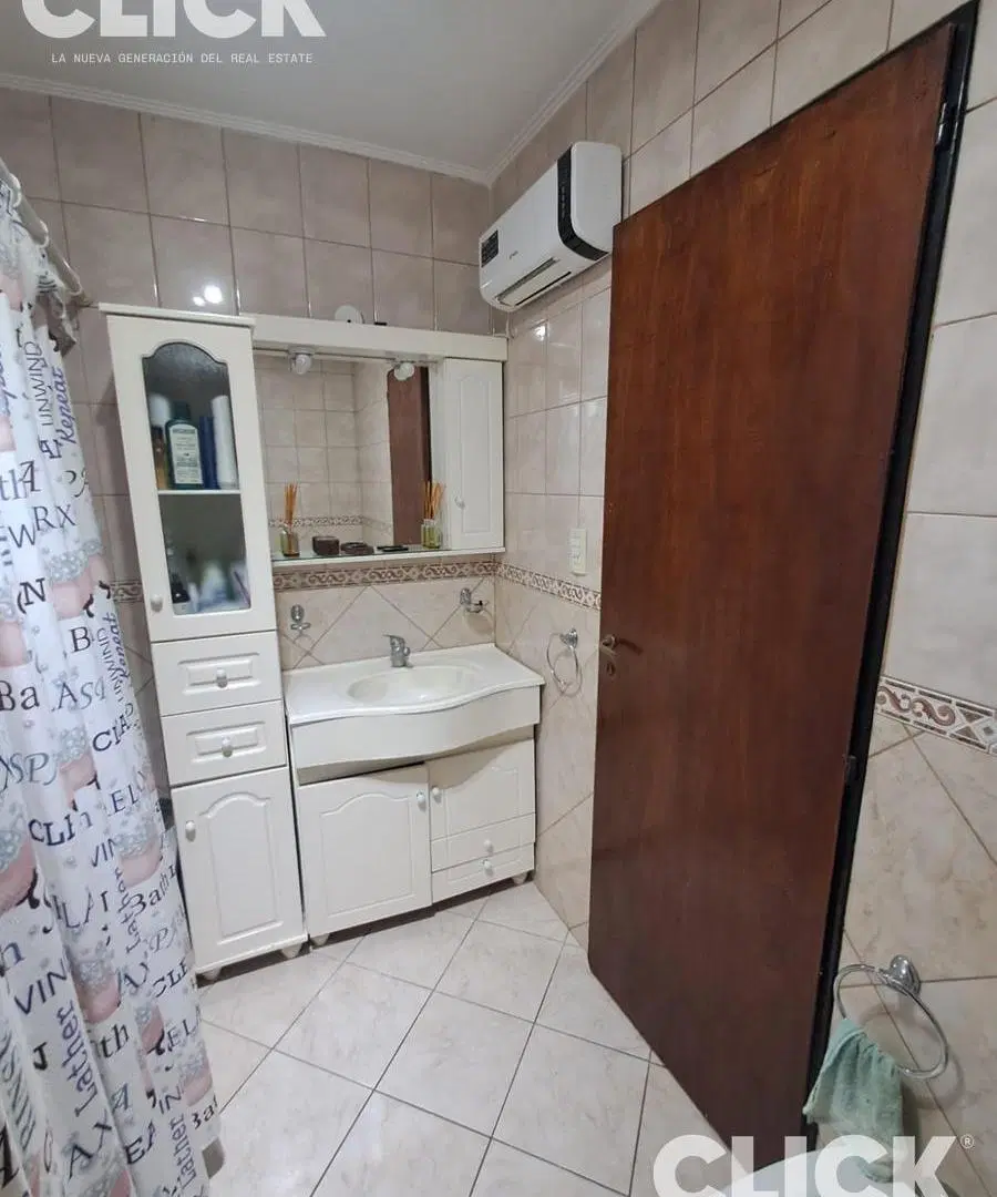 Casa VENTA  4 ambientes en Lujan Barrio juan XXIII  GRAN TERRENO 2