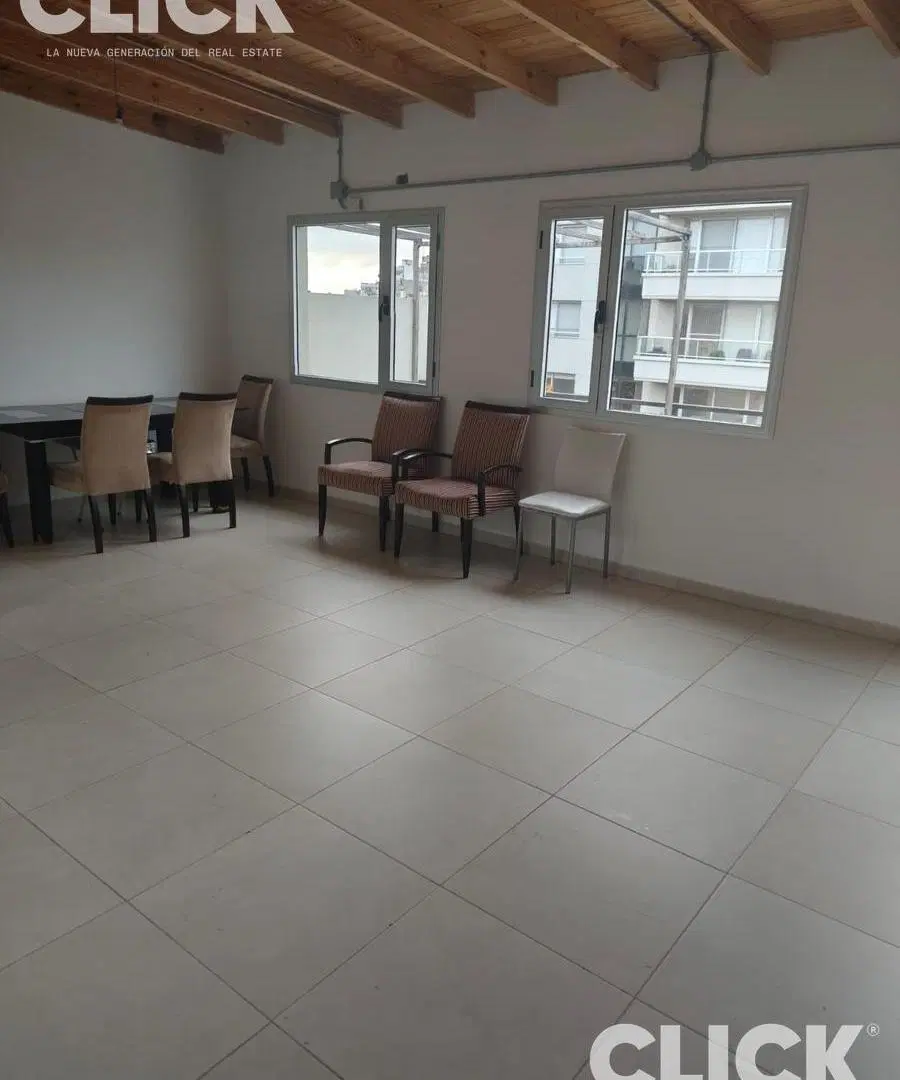 Monoambiente divisible en alquiler con terraza y parrilla 5