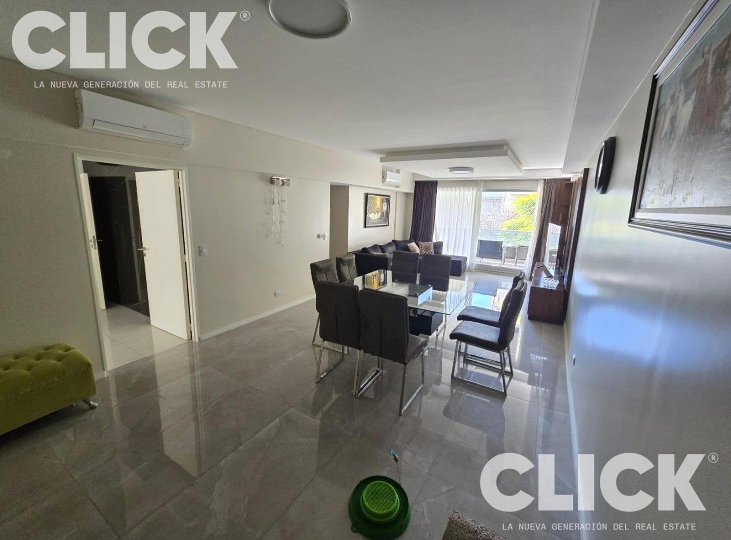Foto de Venta - 4 ambientes con balcón - dependencia - Cochera - full amenities, imagen 2