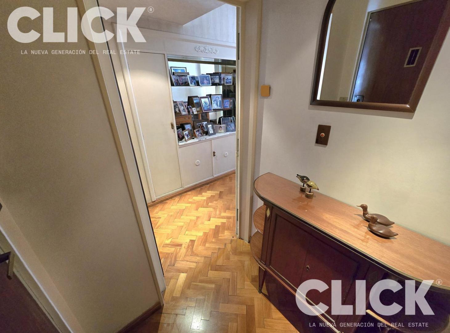 Foto de Venta - 4 Ambientes con balcón - cochera - Apto crédito - Colegiales, imagen 5