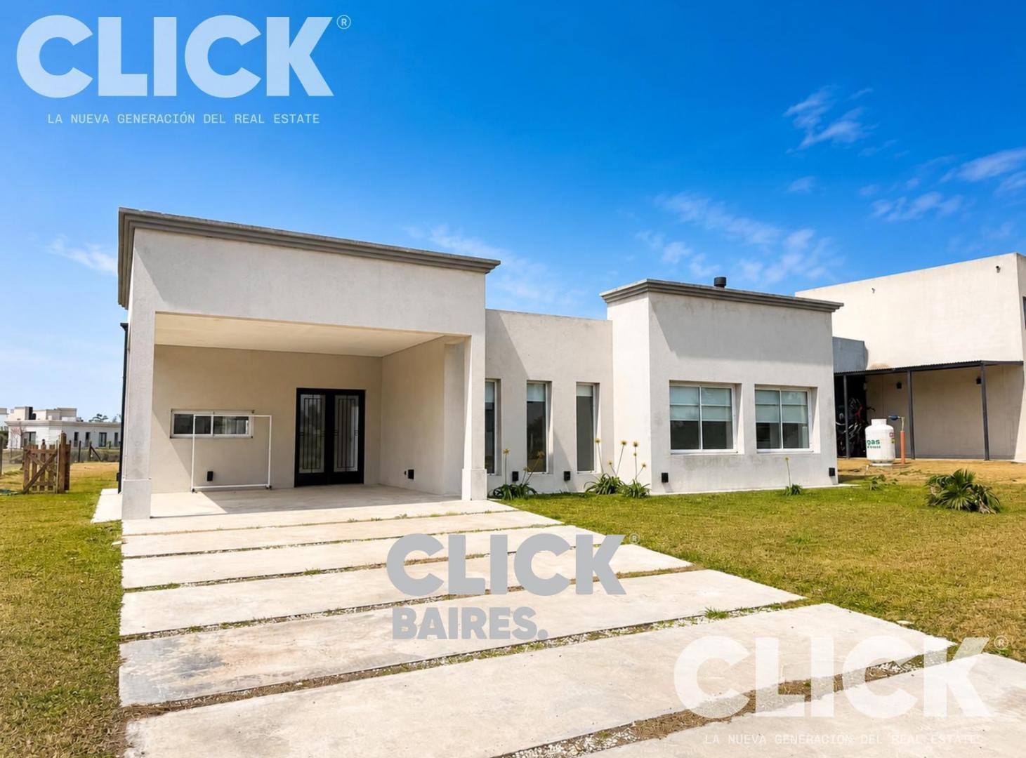 Foto de Casa 4 ambientes con vista al lago en alquiler en Barrio Privado Lagos, imagen 1