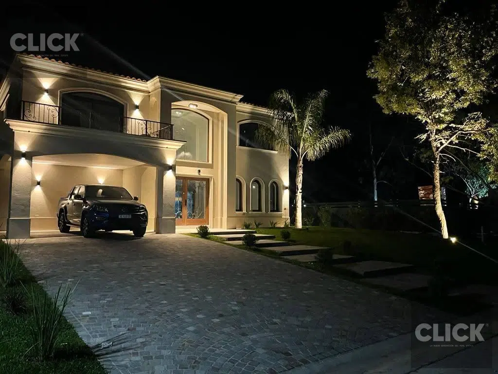 Casa en venta 5 ambientes en Saint Thomas Oeste 3