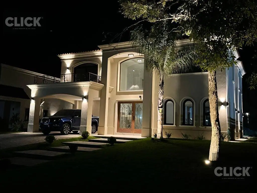 Casa en venta 5 ambientes en Saint Thomas Oeste 2