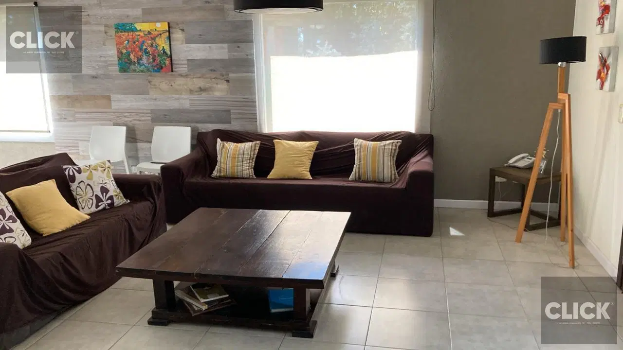 Casa 6 ambientes en venta en el Barrio Privado El Rebenque 3