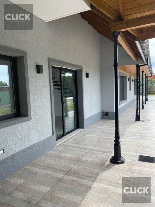 Casa 6 ambientes en venta en Barrio Lagos de San Eliseo 2