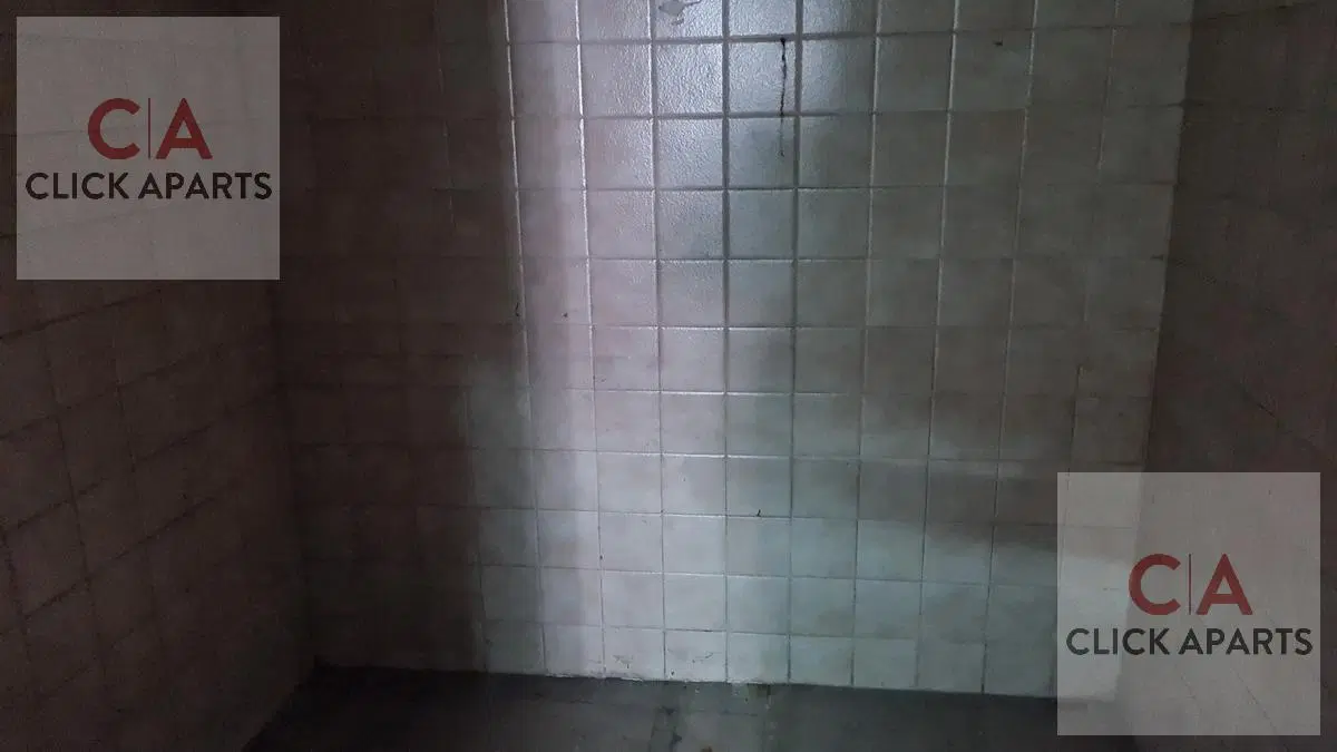Venta - Local - apto todo rubro - listo para entrar - con Gas - Once 4