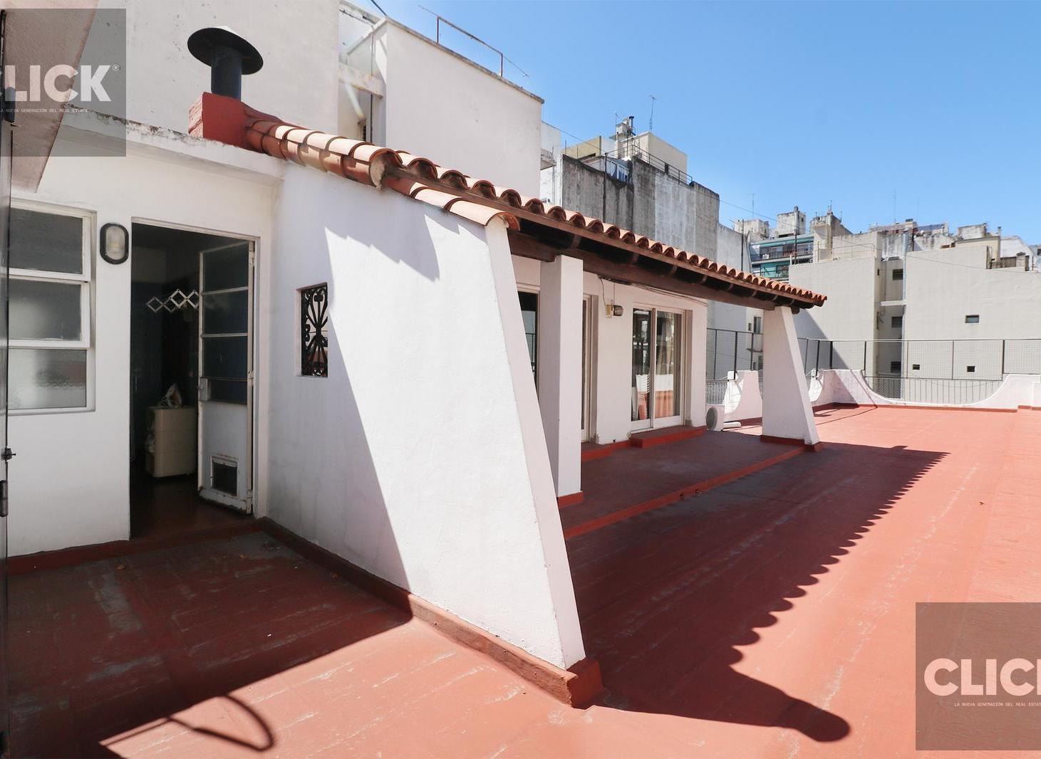 Foto de Venta - 6 Ambientes con Dependencia - Terraza con parrilla - Quincho, imagen 3