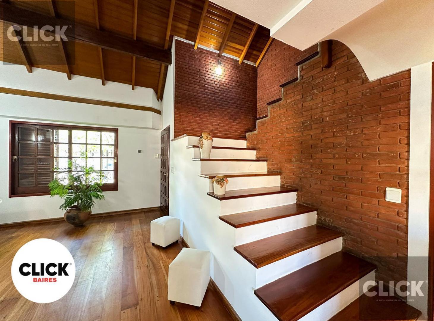 Foto de Casa 5 Ambientes en Venta en Adrogué, imagen 3