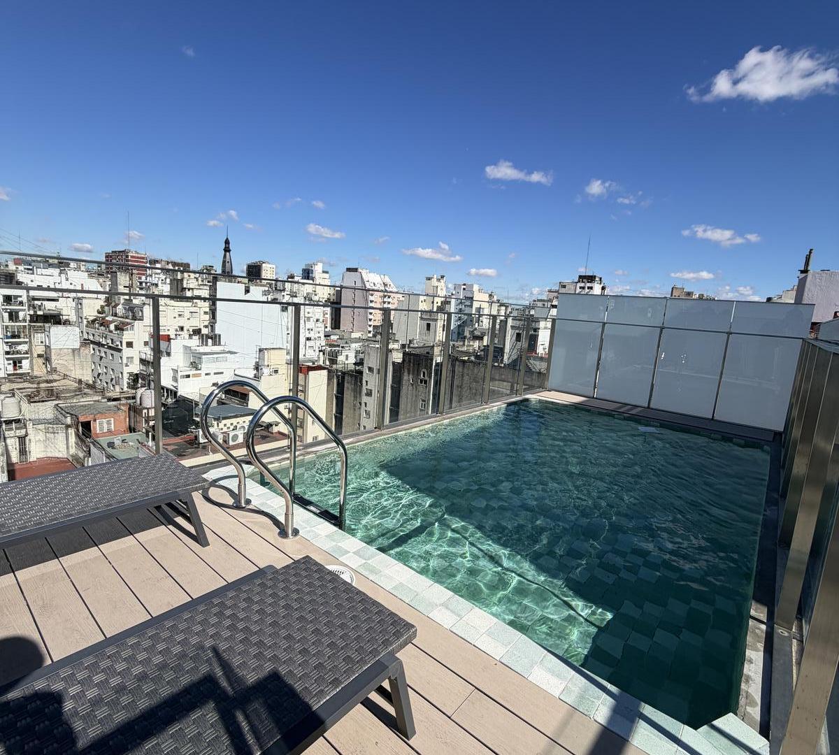 Foto de VENTA - DEPARTAMENTO MONOAMBIENTE AMPLIO - PILETA - LAUNDRY - PARRILLA, imagen 3