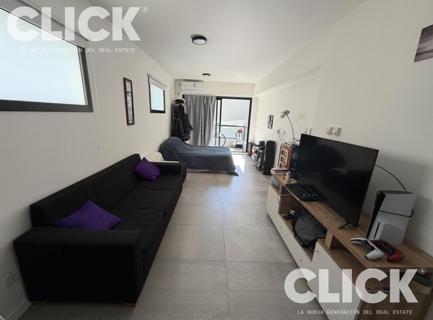 Foto de VENTA - DEPARTAMENTO MONOAMBIENTE AMPLIO - PILETA - LAUNDRY - PARRILLA, imagen 2