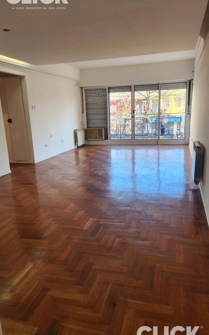 Foto de Venta - PH 4 ambientes con Parrilla - Mataderos, imagen 1