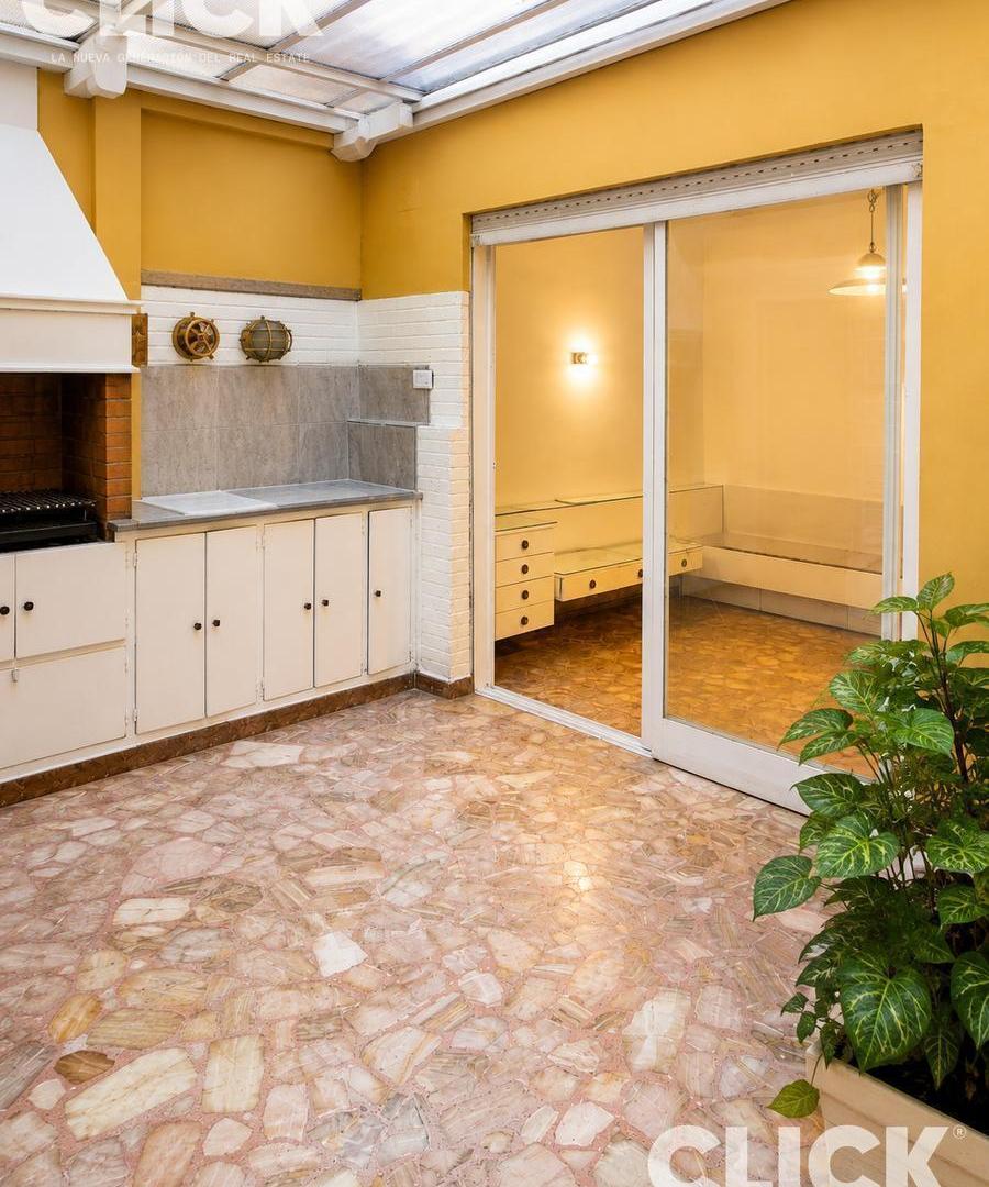 Foto de Venta - PH 4 ambientes con Parrilla - Mataderos, imagen 3