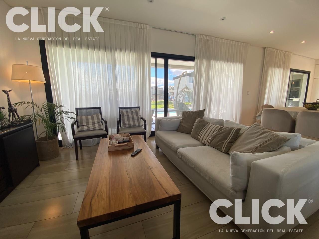 Foto de Casa 5 ambientes en venta en Barrio Canning Chico, imagen 3