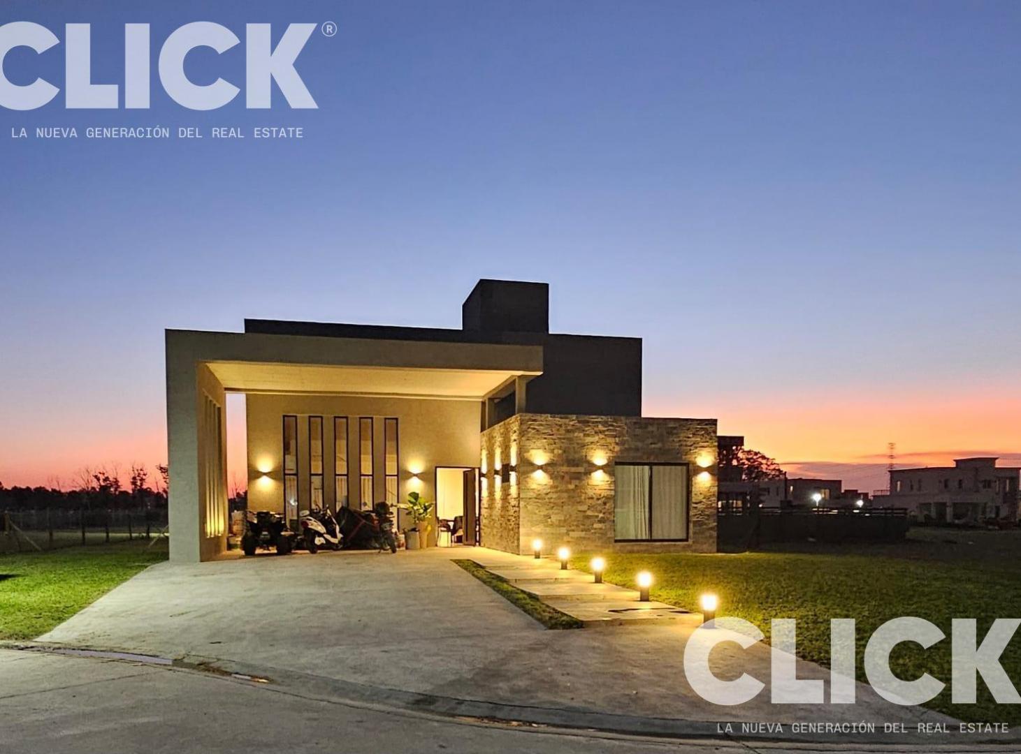 Foto de Casa 5 ambientes en venta en Barrio Canning Chico, imagen 2
