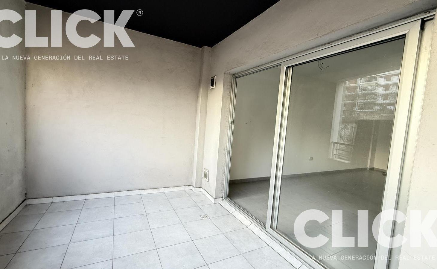 Foto de VENTA - DEPARTAMENTO 2 AMBIENTES - BALCON - SUM CON PARRILLA - PILETA, imagen 2