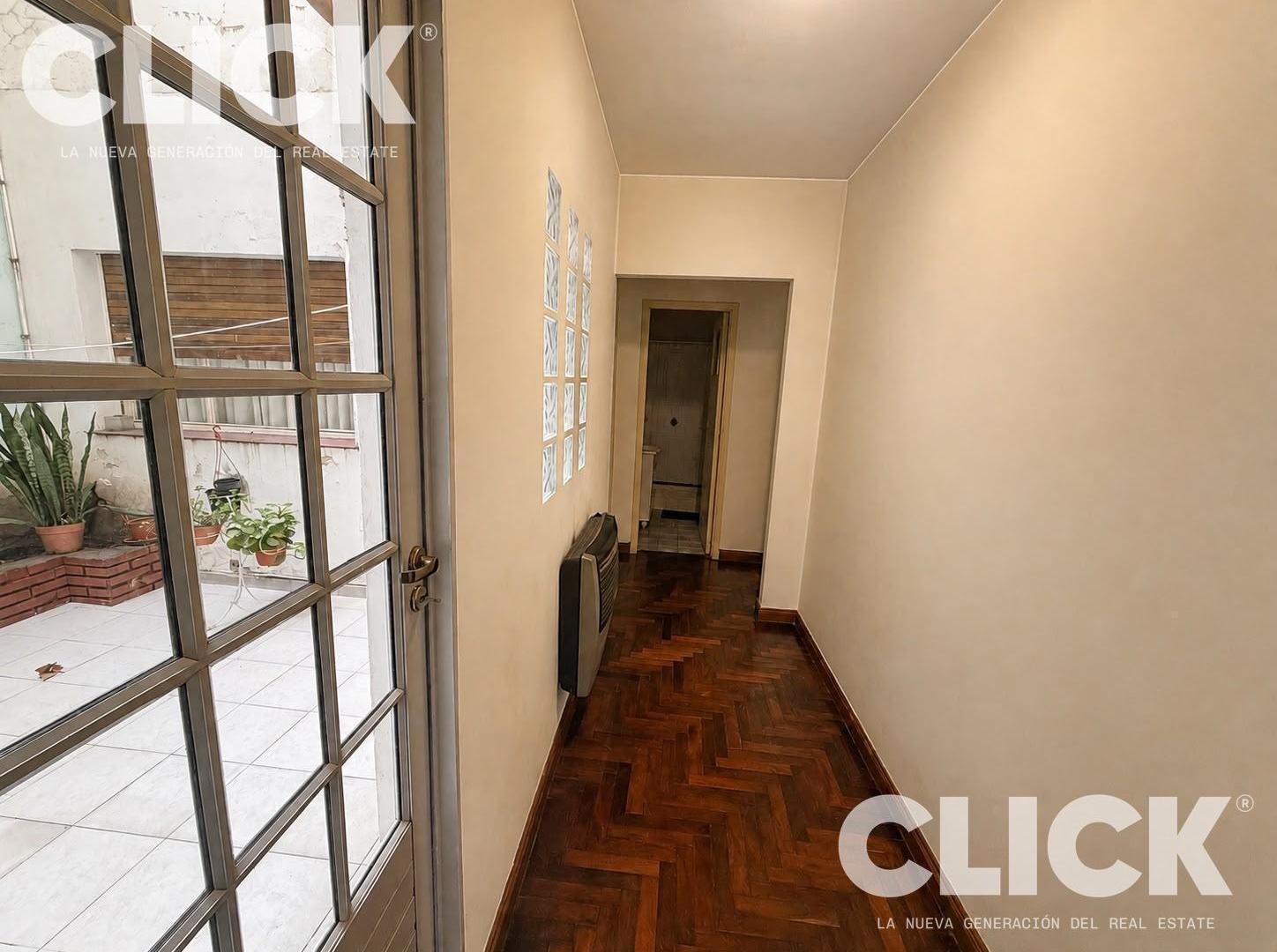 Foto de Venta - 4 Ambientes con Patio - Villa Crespo, imagen 1