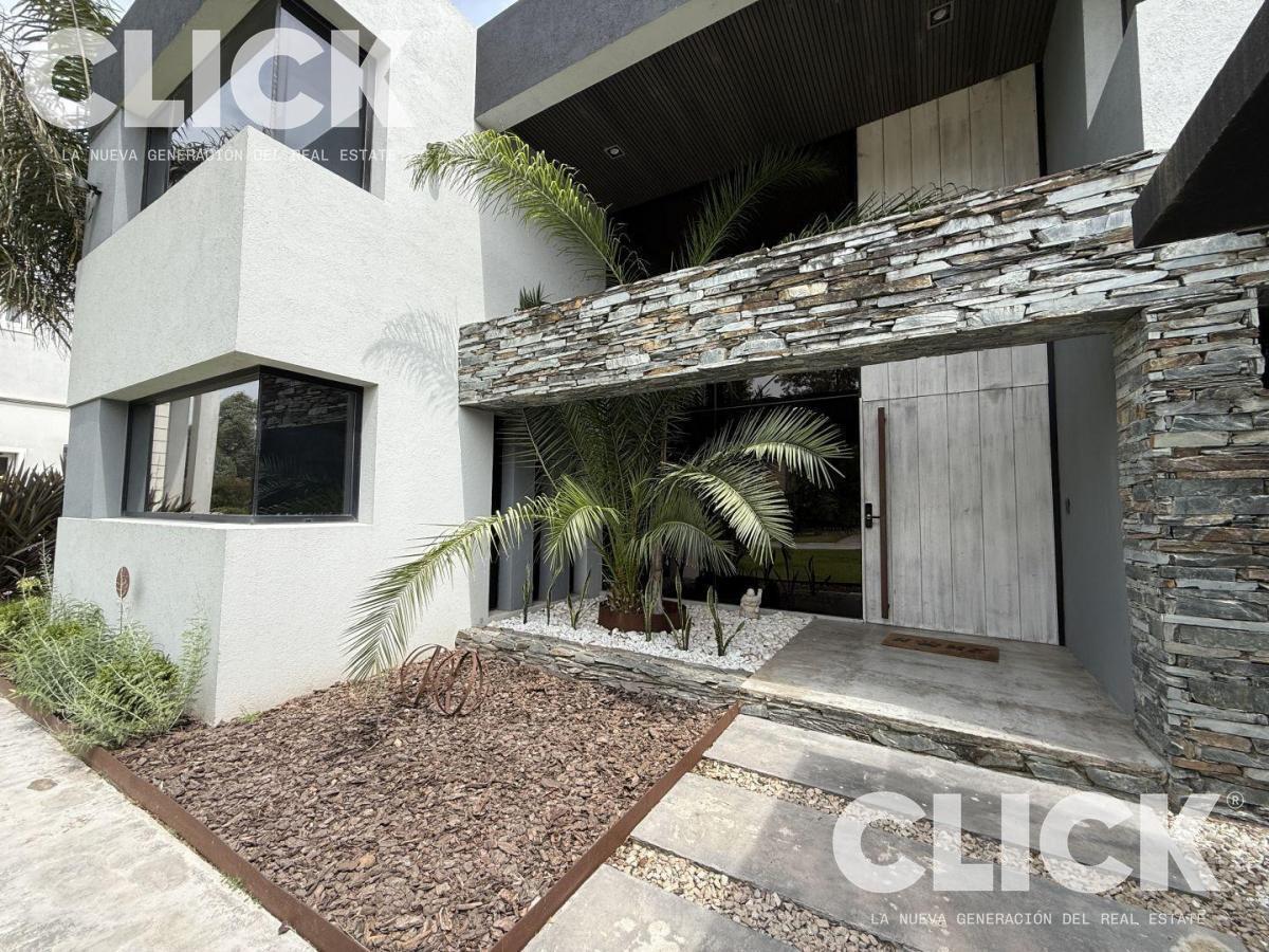 Foto de Casa 7 ambientes en venta en Saint Thomas Este, imagen 4